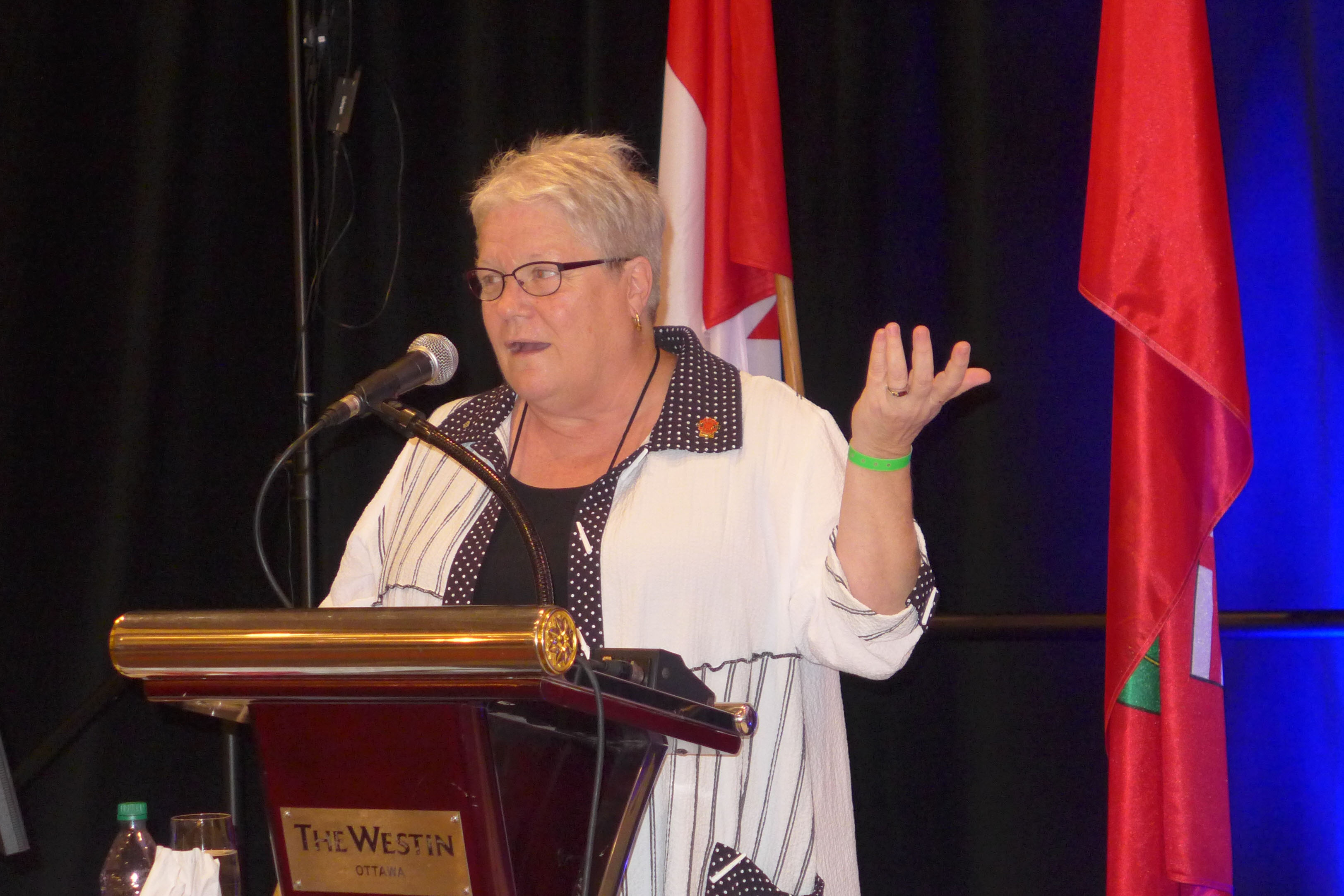 Robyn Benson, PSAC National President
