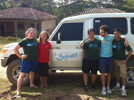 group of volunteers including Samantha